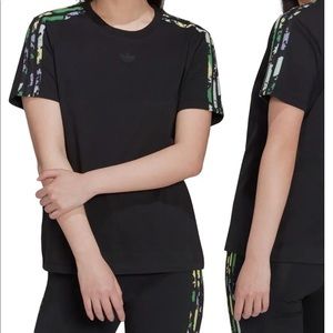 NWT adidas Originals Regular Tee striped black